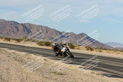 media/Nov-02-2025-CVMA (Sun) [[337aff29ab]]/Race 18-Supersport Middleweight/